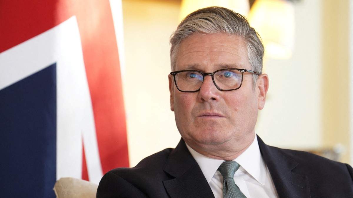 Starmer Backs Off Welfare Cuts as Labour Tension Boils Over