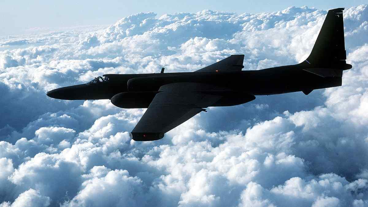 B-2 Pilots Invited to White House, But Silence Ordered for July 4