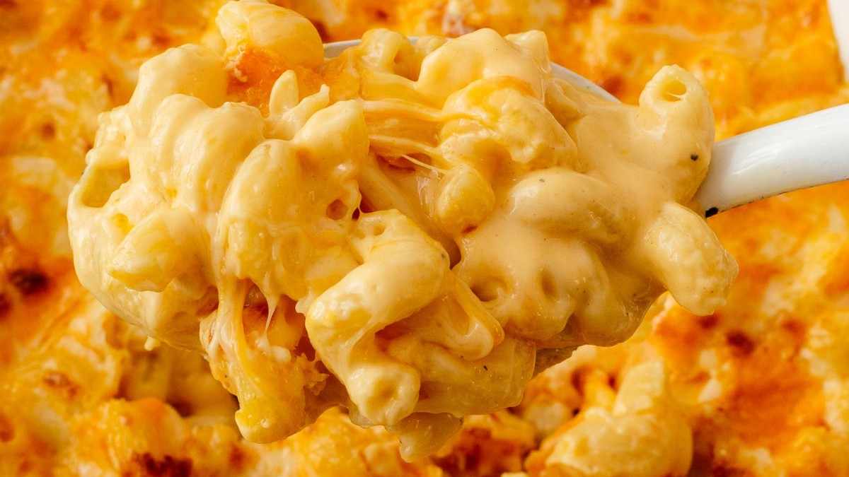 Tini’s Mac and Cheese Melts the Internet and New York’s Taste Buds
