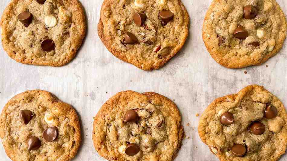 Mama Kelce’s Cookies Stir NFL Fans and Food Critics Alike