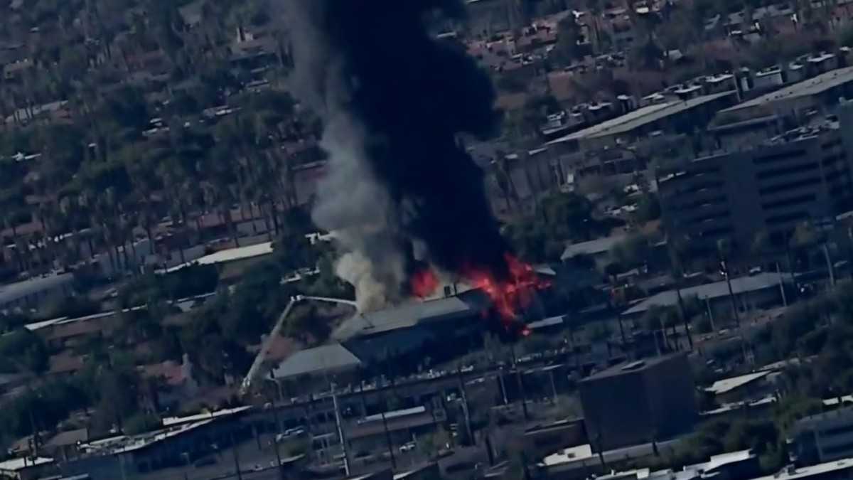 Fire Near UNLV Sends Smoke Across Las Vegas, Triggers Emergency Response