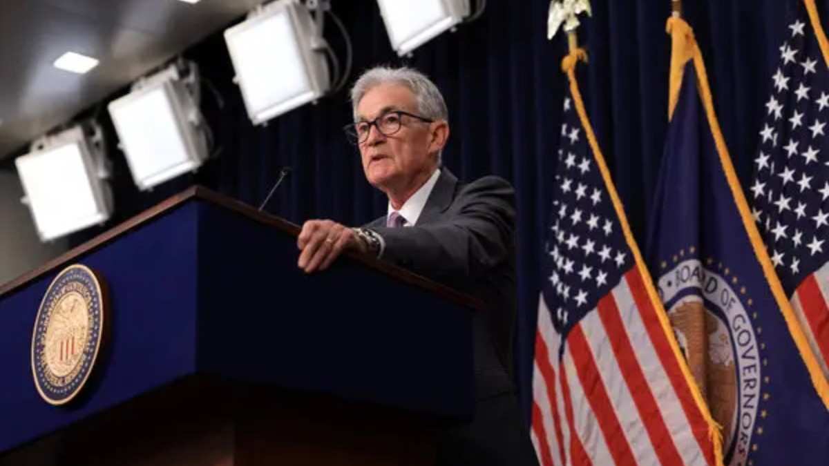 Fed Freezes Rates as October Looms Over Market Expectations
