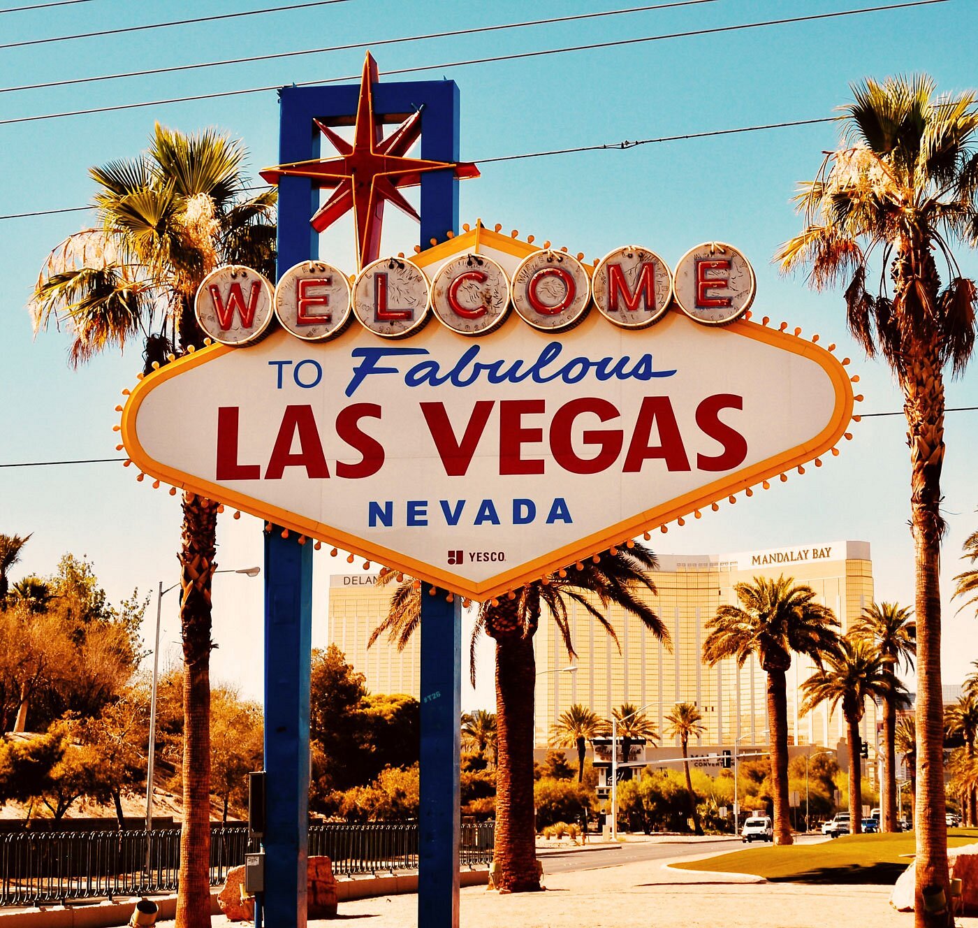 Las Vegas Battles the Silence of Foreign Tourists