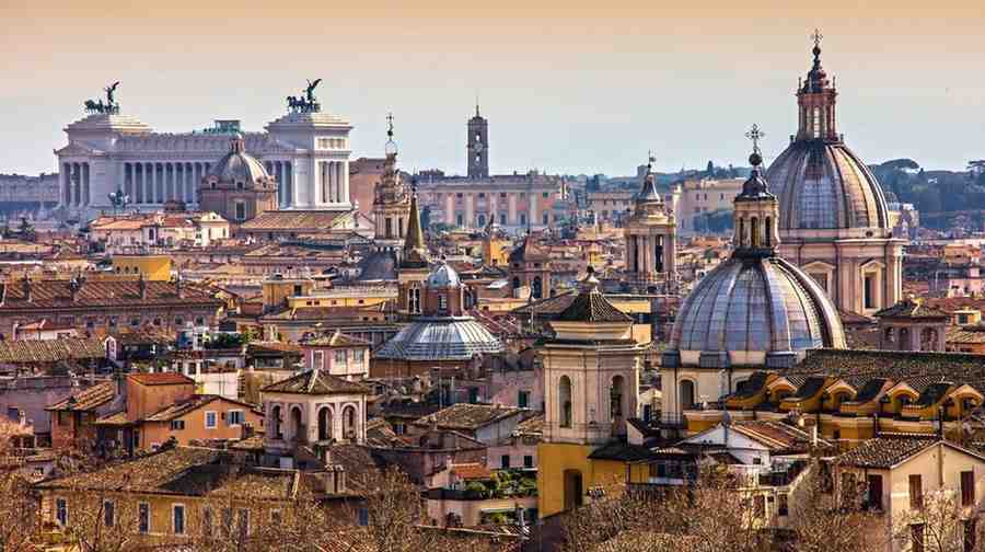 Dive into Italy and France: Exploring Rome, Venice, and Paris Like Never Before