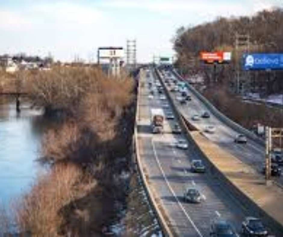 I-76 West Crash Causes Morning Chaos: Philadelphia Traffic Slowly Restores