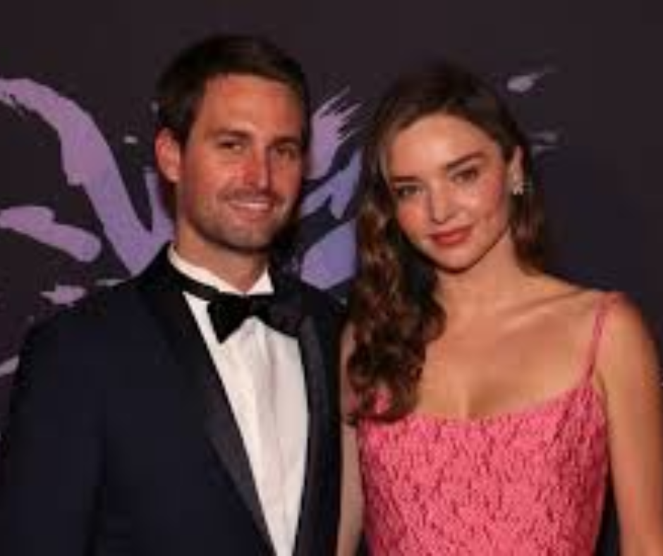 Inside the Screen-Free Mansion: Miranda Kerr’s Rules for Raising Kids Without Tech