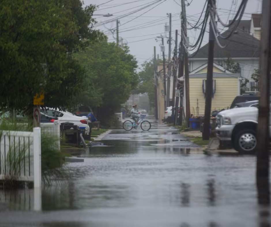 Hybrid Coastal Storm Set to Slam Philly Region: Jersey Shore Braces for Major Flooding